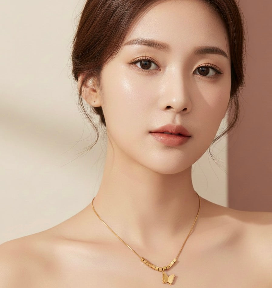 Butterfly Geometric Necklace - 18K Gold Plated.